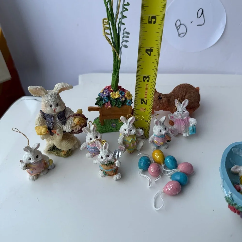 Vintage Cottontale Collection Easter Decor Lot Rabbits Tree Ornaments B-9